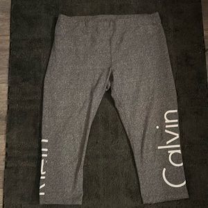 Calvin Klein Performance Women's Cropped Athletic Dry Stretch Leggings Dark Gray